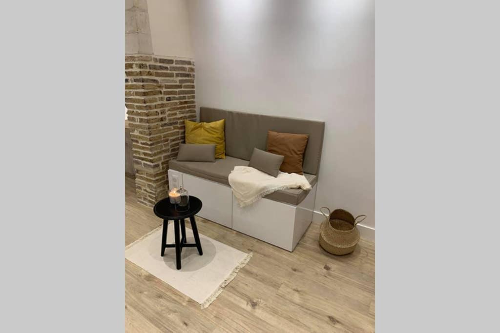 Charmant Studio Hyper Centre Troyes Extérieur photo